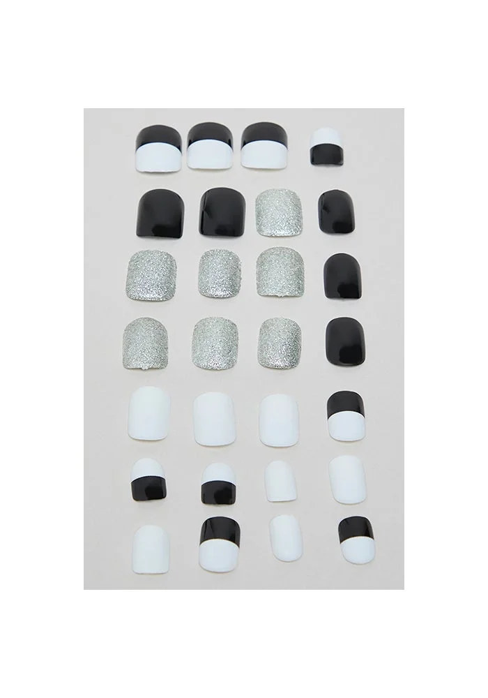 R&b Wearable Manicure