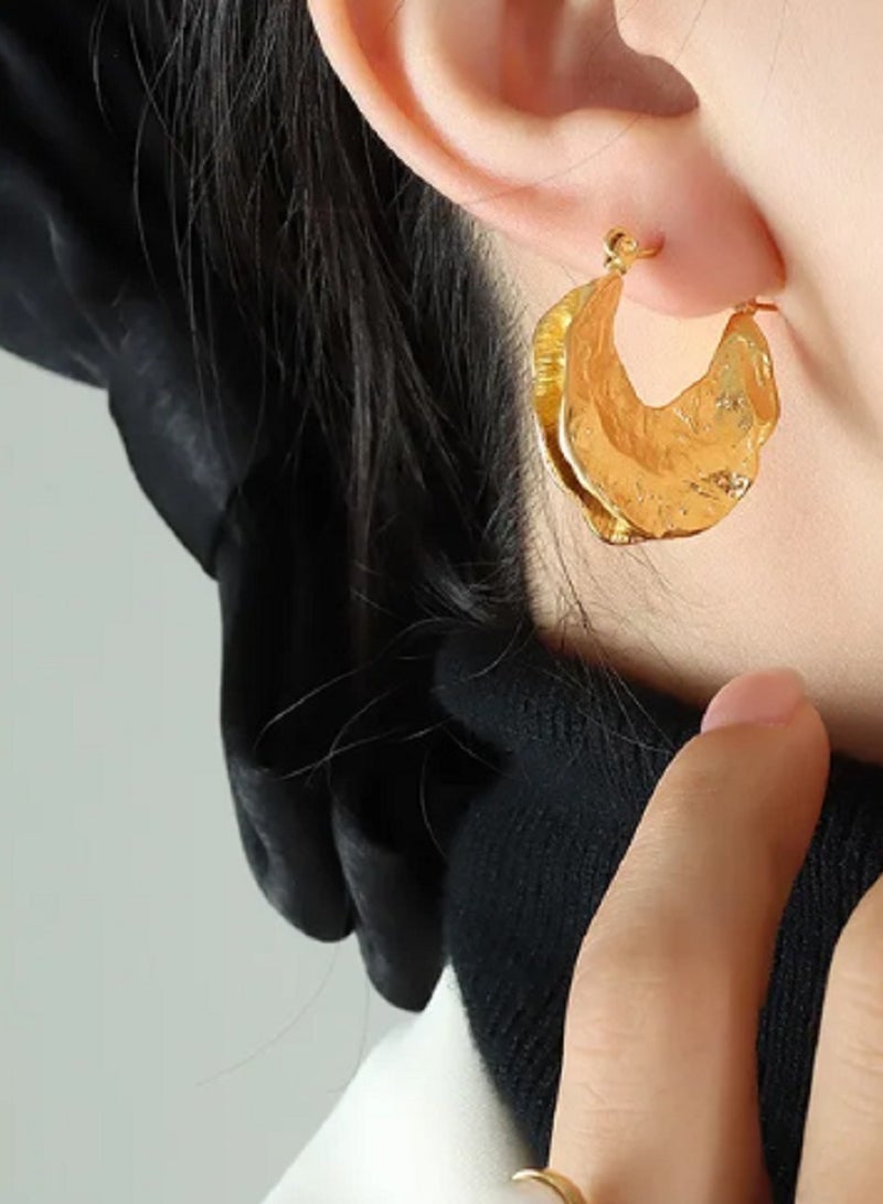 Women's  Earrings Asymmetric Metal with Folded Circular Design Modern and Unique Touch