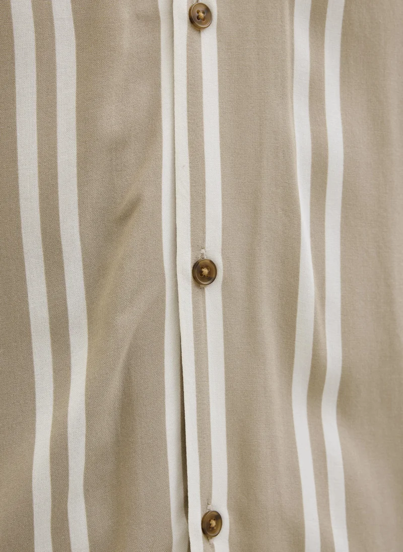 JACK & JONES  Stripped Resort Short Sleeve Shirt for Men | Best Price UAE