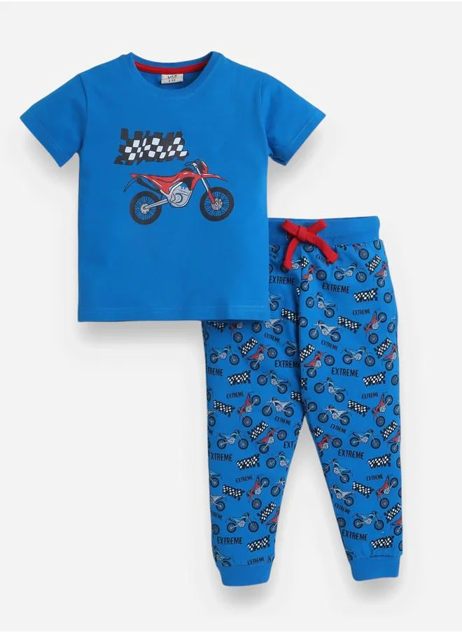 فكتور اند جين Graphic Print T-Shirt and All-Over Printed Pyjama Set