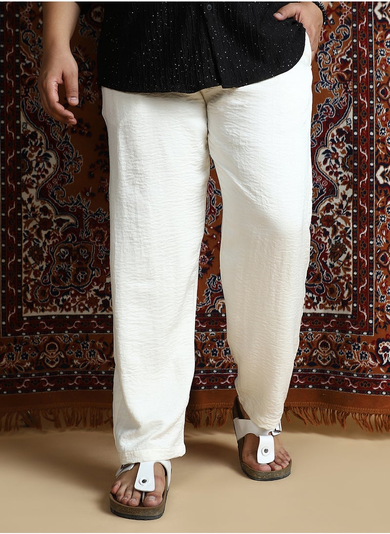 Instafab Plus Instafab Plus Men's Cream White Crinkle Cigarette Trousers For Casual Wear | Mid-Rise | Regular Fit | Button Closure | Plus Size Trousers Crafted With Comfort Fit For Everyday Wear  - Image 2
