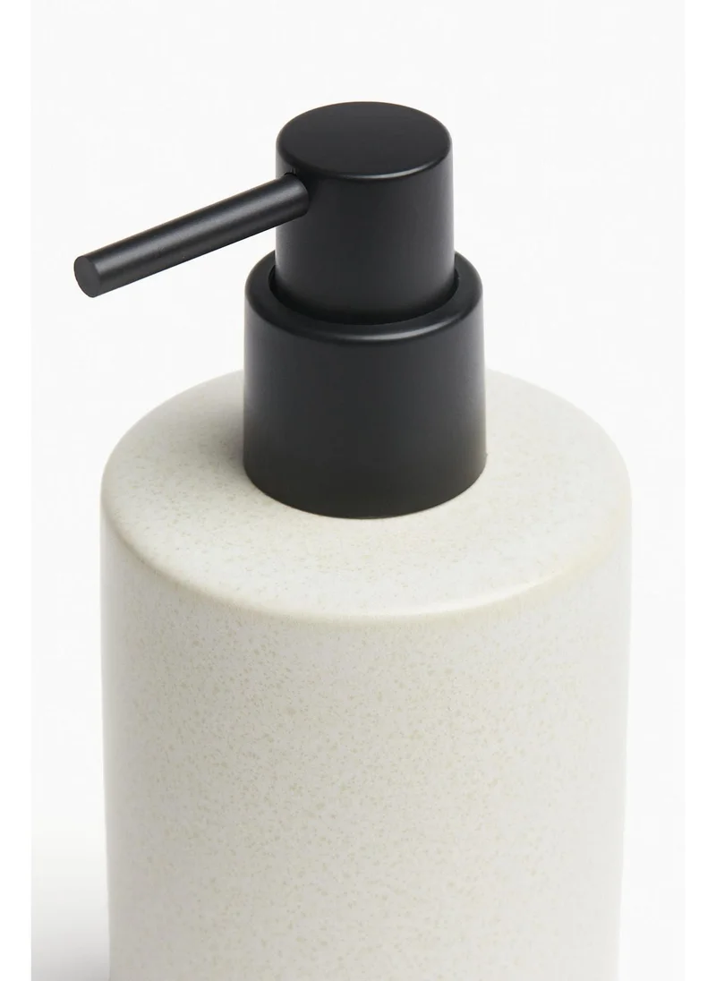 اتش اند ام Stoneware soap dispenser