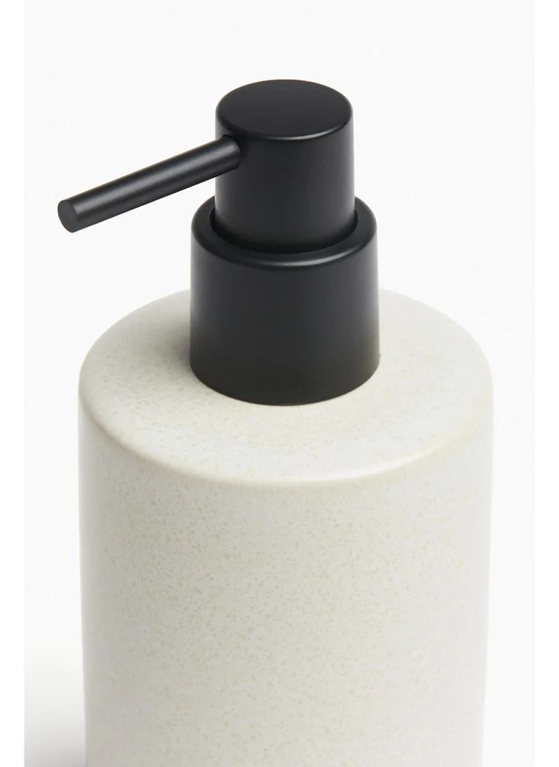 اتش اند ام Stoneware soap dispenser