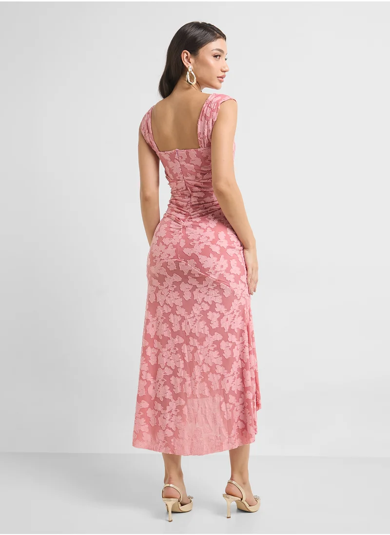 ايلا Textured Mermaid Cut Dress
