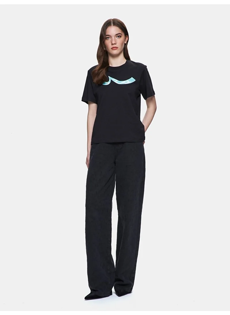 إل تي بي Black T-Shirt