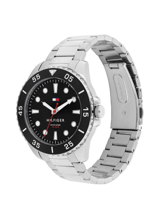 تومي هيلفيغر Oceanic Analog Steel Strap Watch