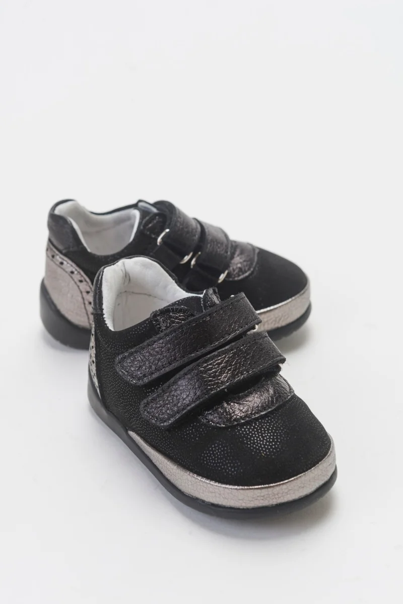 Mnpc Girl Black Genuine Leather First Step Casual Shoes