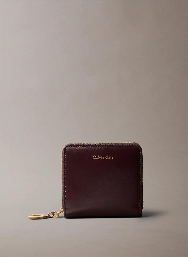 CALVIN KLEIN Leather Zip Wallet - Image 1