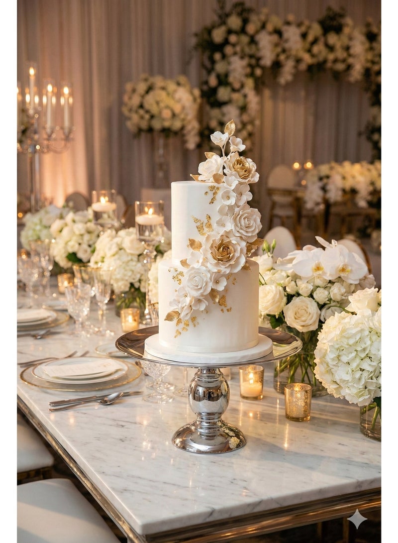 صينية تقديم مصنوعة من الستانلس ستيل، بتصميم دائري مرتفع على قاعدة مركزية ثابتة. تتميز بسطح لامع ومظهر أنيق، مناسبة لتقديم الحلويات أو التزيين في المناسبات. - Image 2