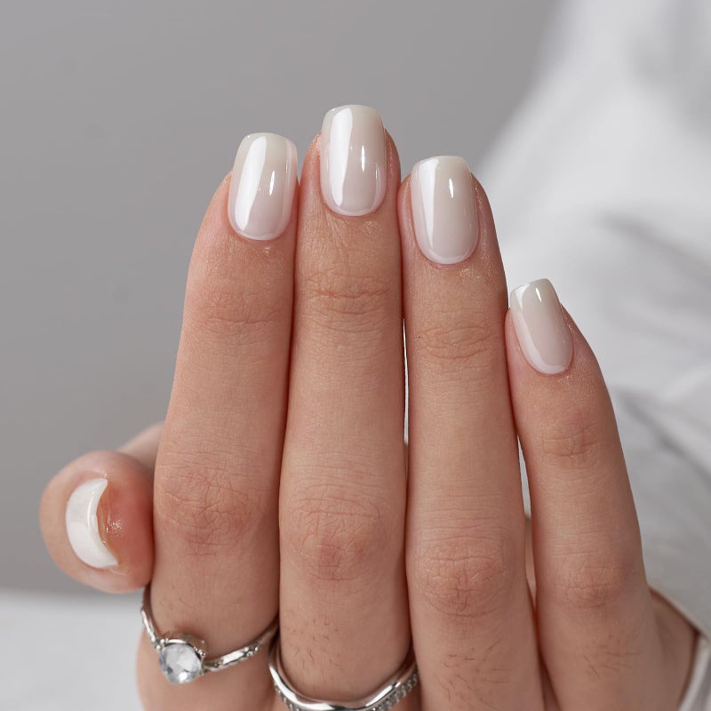 BTArtbox Press On Nails Short - White Soft Gel Press On Nail, Square Chrome Nail Tips Glue On Nails, Reusable Stick On Nails in 15 Sizes - 30 Soft Gel Fake Nails Kit, Vanilla Glazed - Image 2