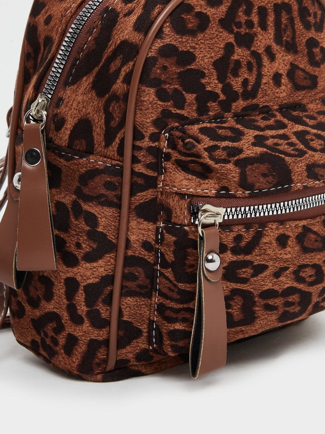 Styli Leopard Print Backpack - Image 3