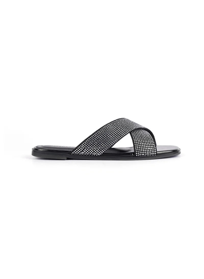 كيوبل Womens crisscross straps embellished Sandals