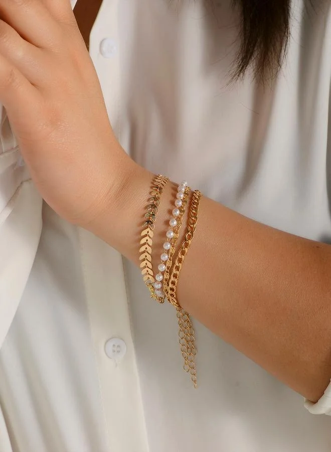 تايك تو Pack of 4 - Gold Tone Link and Pearl Bracelets