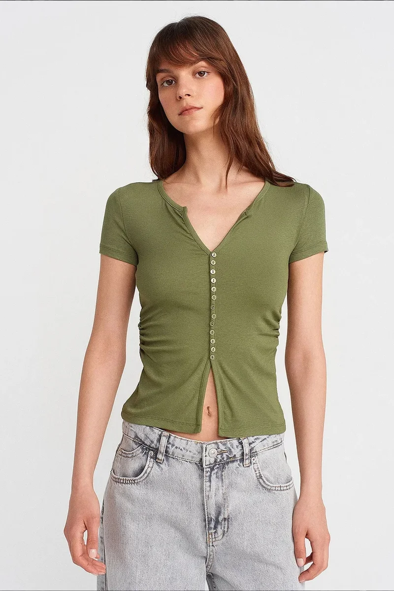 ديلفين DILVIN Slim Fit V-Neck Button Blouse