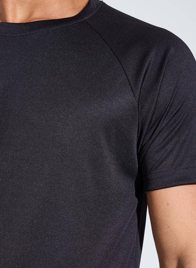 Styli Men Black Muscle Fit Running T-Shirt with Reflective Back Print - Image 3