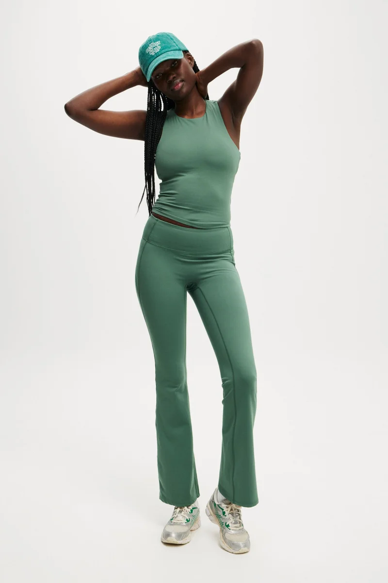 Body Ultra Soft Studio Flare