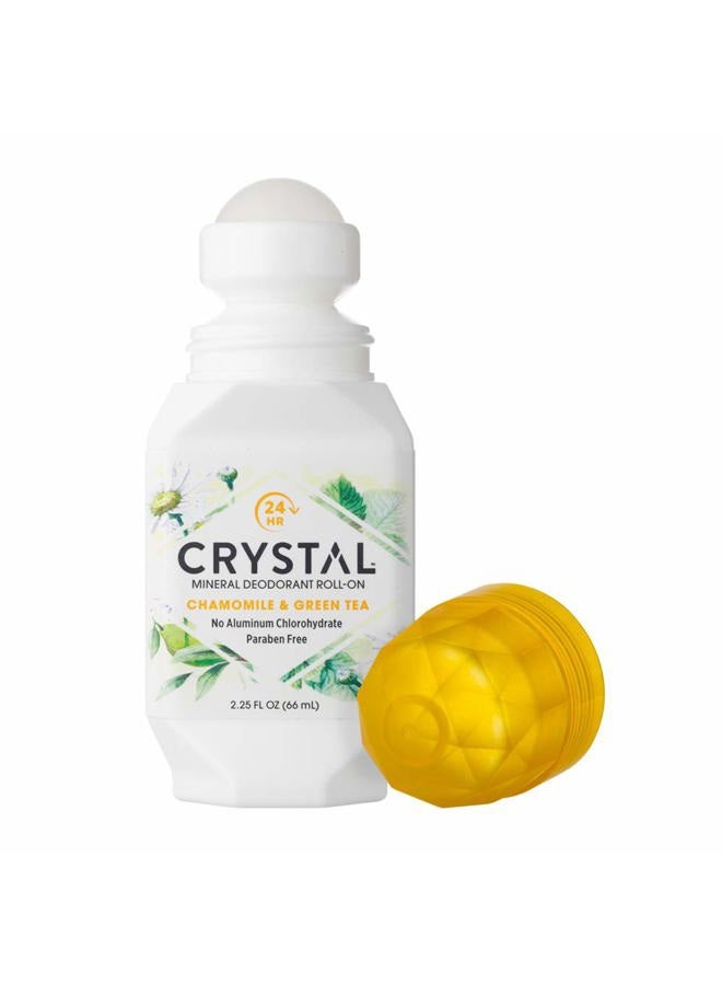 CRYSTAL ESSENCE مزيل عرق معدني كريستال رول أون، بابونج وشاي أخضر، 2.25 أونصة سائلة (عبوة من 12) - Image 2