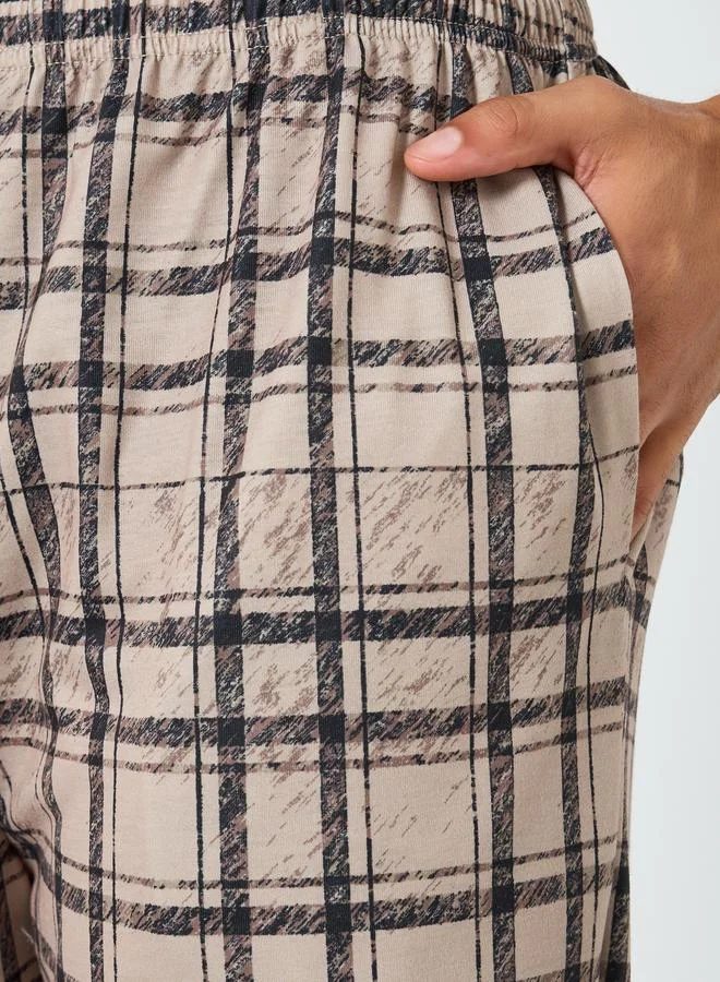 Styli  Men Relaxed Fit Checked Print Pyjama for Men | Best Price UAE