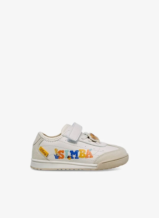 ديزني حذاء رياضي للأولاد بطبعة سيمبا بشريط لاصق