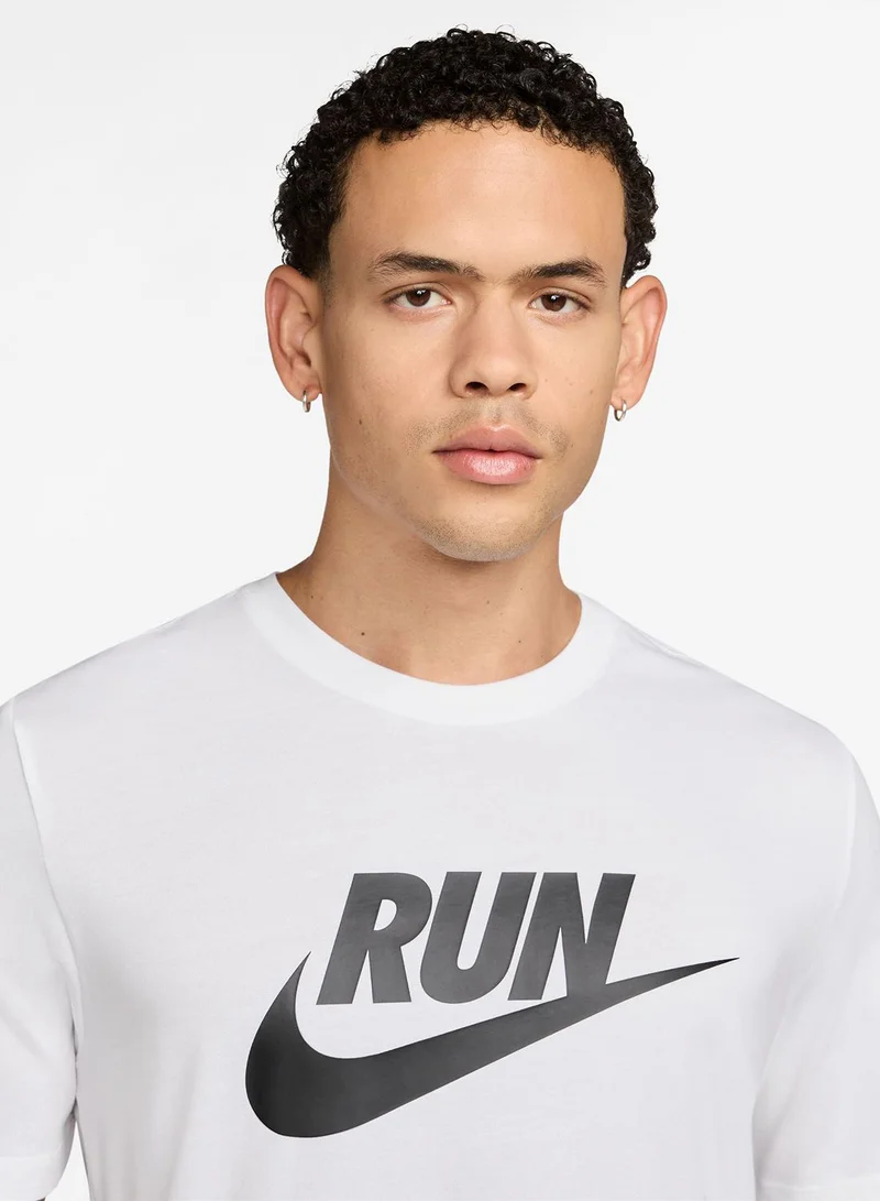 Nike Dri-Fit Running Swoosh T-Shirt