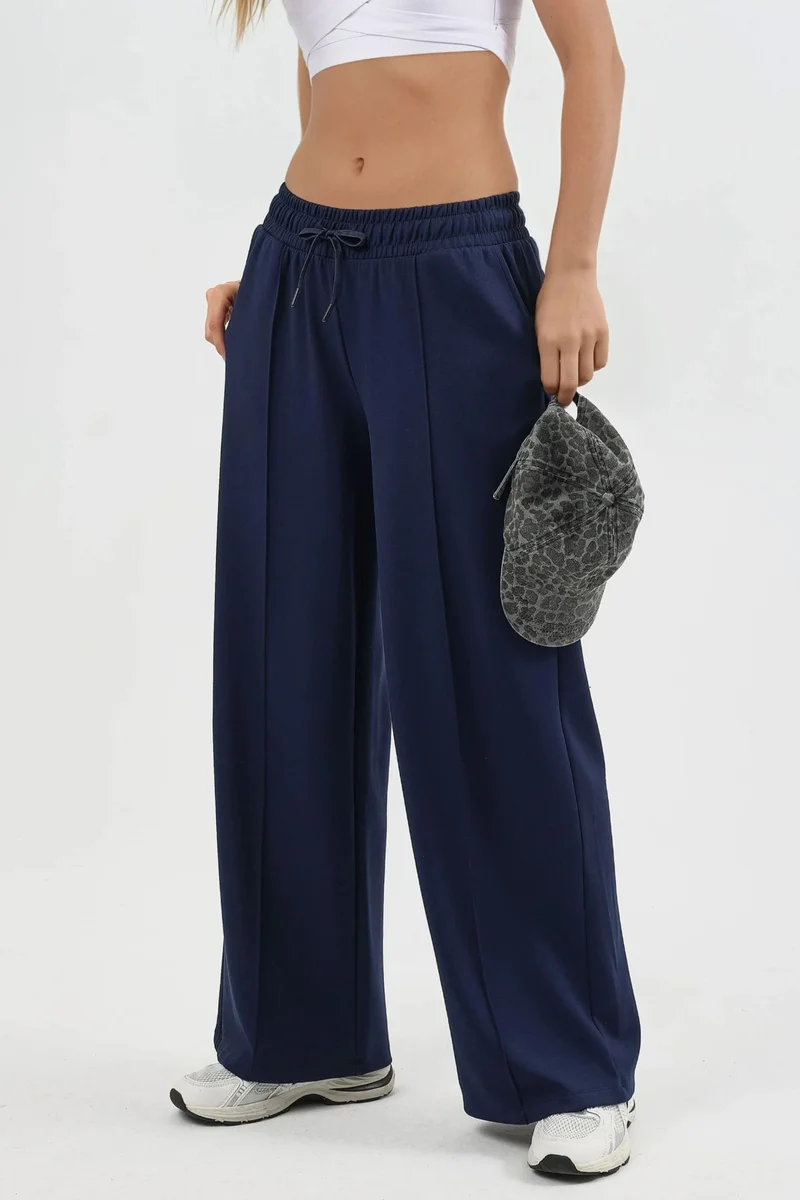 BUSEM Elastic Waist Straight Leg Pants