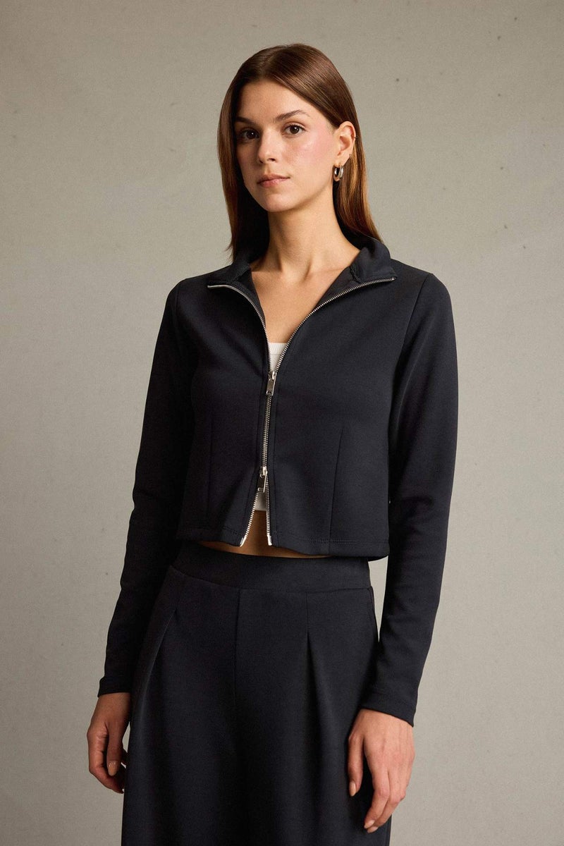 DeFacto Sweatshirt - Image 4