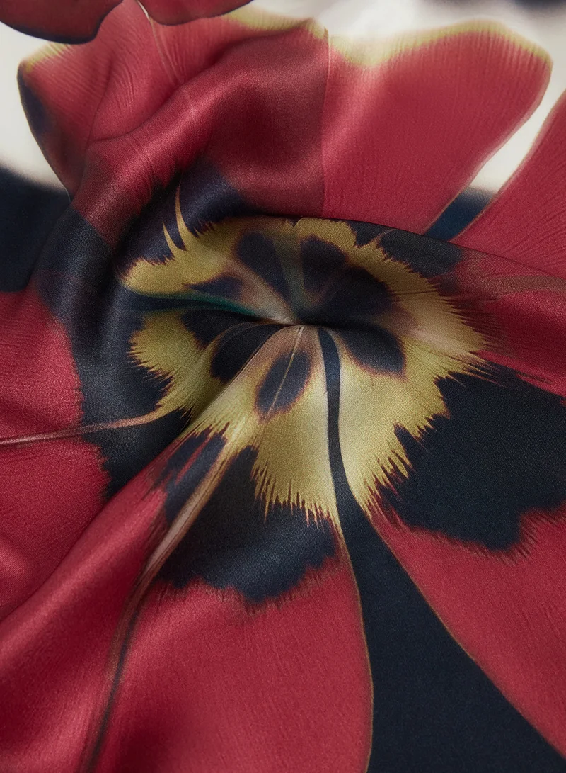 تيد بيكر Floral Printed Silk Square Scarf