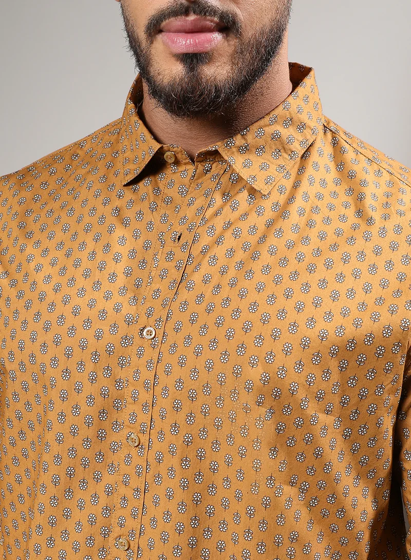 Instafab Plus Instafab Plus Men's Tan Brown Micro Flower Shirt For Casual Wear | Spread Collar | Long Sleeve | Button Closure | Cotton Shirt Crafted With Comfort Fit For Everyday Wear