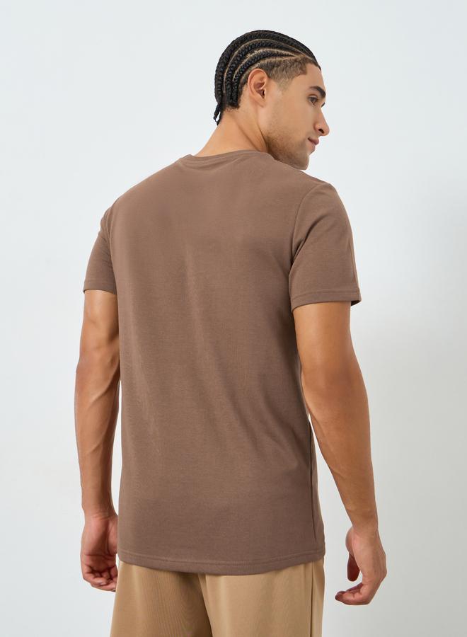 Styli Men Brown Slogan Regular Fit T-Shirt - Image 4