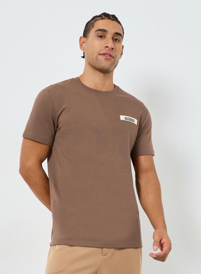 Styli Men Brown Slogan Regular Fit T-Shirt - Image 1