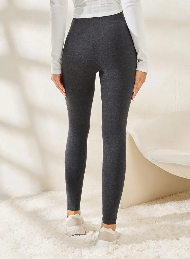 Styli Criss-Cross Waistband Detail Ankle Length Leggings