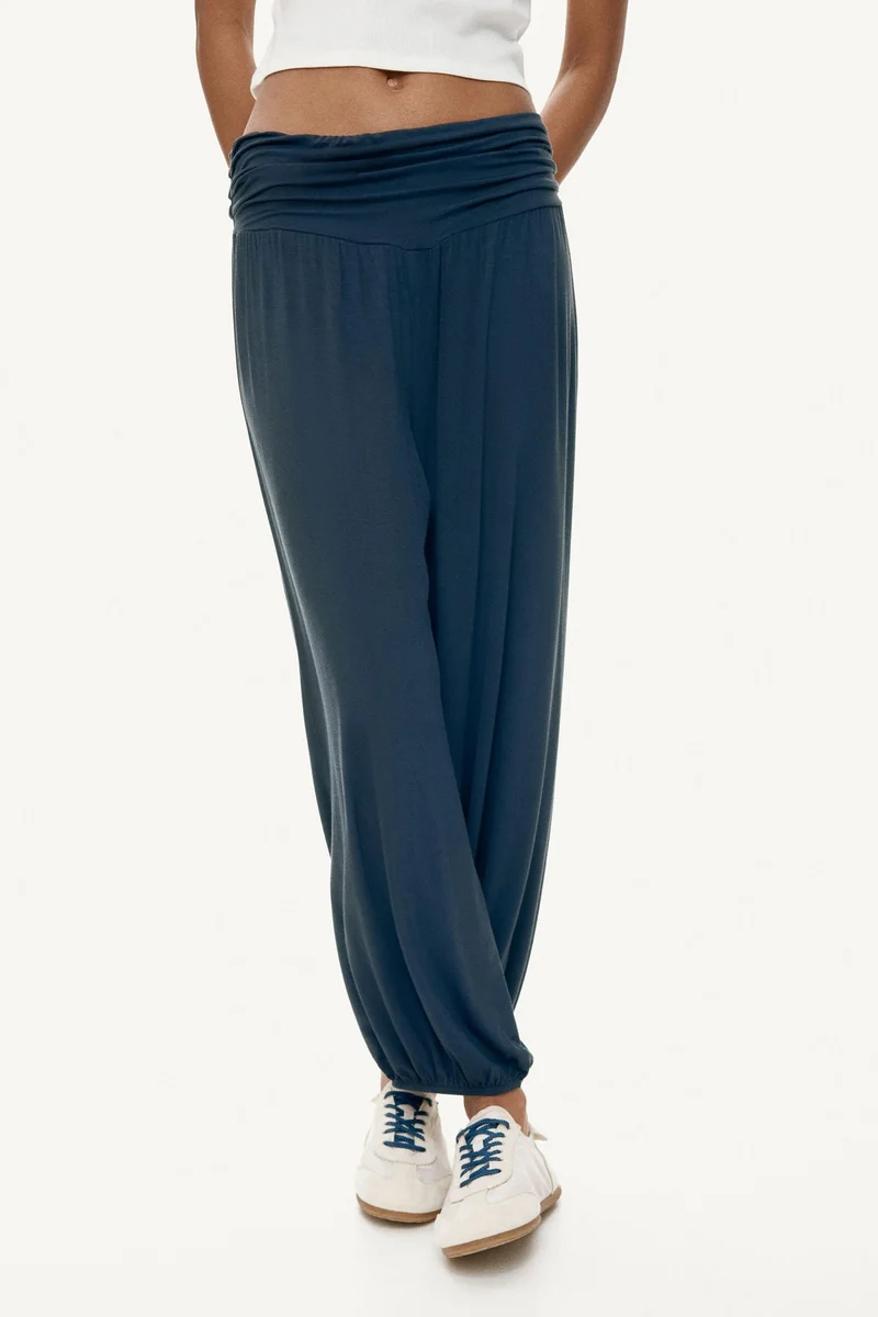 اتش اند ام بنطلون بقصة بالون من الفيسكوز