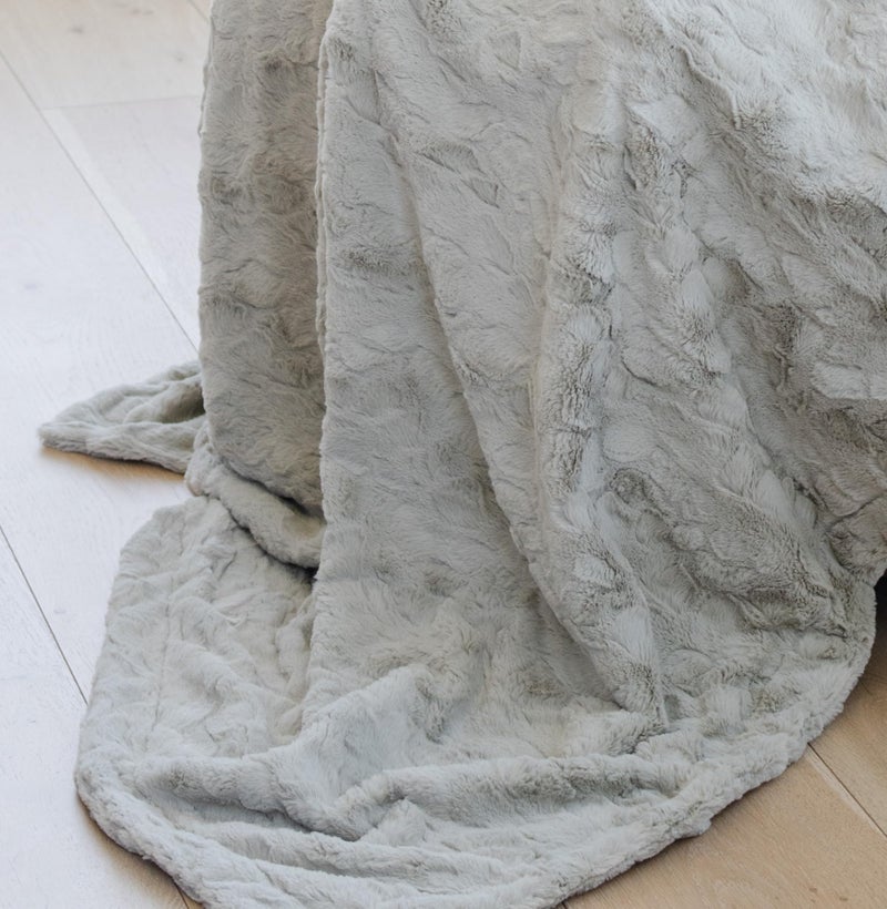 GRACED SOFT LUXURIES Feather Extra Large Faux Fur Throw Blanket | Ultra Soft & Fluffy 60x80 inches | Cozy, Thick & Warm | Perfect for Bed, Couch, and Lounging for Kids & Adults | Feather Gray - Image 4