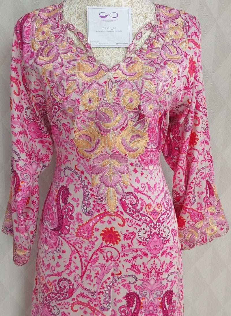 ALREESH ALBANAFSAJI Handmade Makhawir Gulf embroidery ✨ Ready embroidered galabiya - Image 1