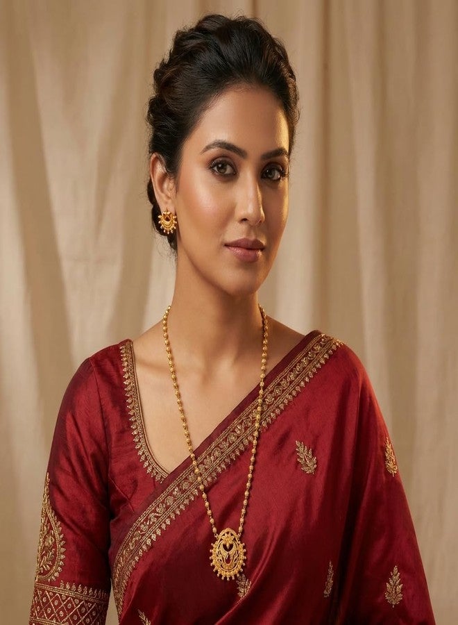 طقم عقد تقليدي من الذهب من AAIKU مع قلادة من الحجر الأحمر والأخضر وأقراط متناسقة (255-30 بوصة) - Image 2