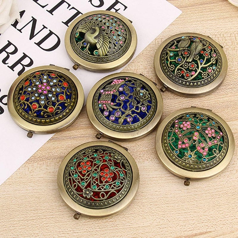 we3 مرآة مكياج سفر مزدوجة الطبقة من we3، مرآة تجميل محمولة دائرية، مرآة مكبرة مزدوجة الجوانب محمولة باليد (نمط عشوائي) (عبوة من 1) - Image 4