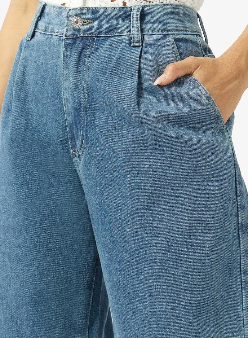 Ginger  Low Rise Straight Fit Jeans for Women | Best Price UAE