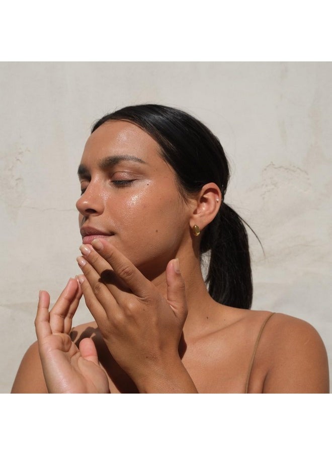 SUMMER FRIDAYS - Summer Fridays CC Me Serum - Daily Vitamin C Face Serum for Brightening Skin - Dark Spot Correcting Glow-Boosting Serum with Niacinamide & Natural Antioxidants (1 Fl Oz) - Image 1