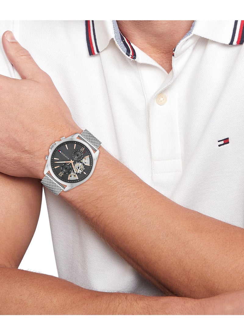 TOMMY HILFIGER - ساعة يد أنالوج داكنة رمادية للرجال من تومي هيلفيغر - 1710646 - Image 1