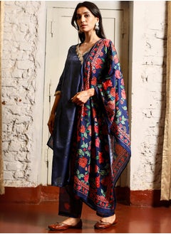  قصة Women's Navy Blue Botanical Block Kurta With Trousers & Dupatta  - Image 3