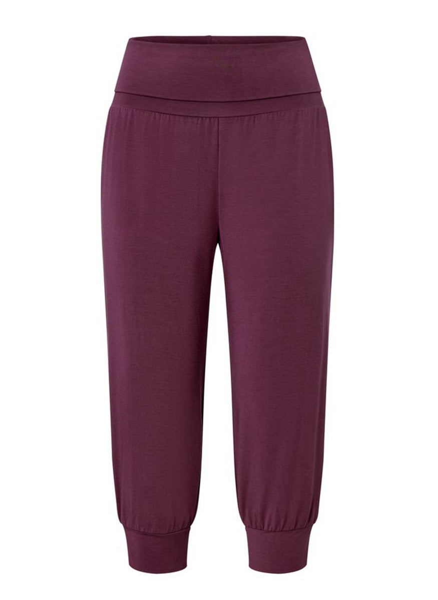 Tchibo Women Comfort Fit Yoga Crop Pants, Plum  - Image 2