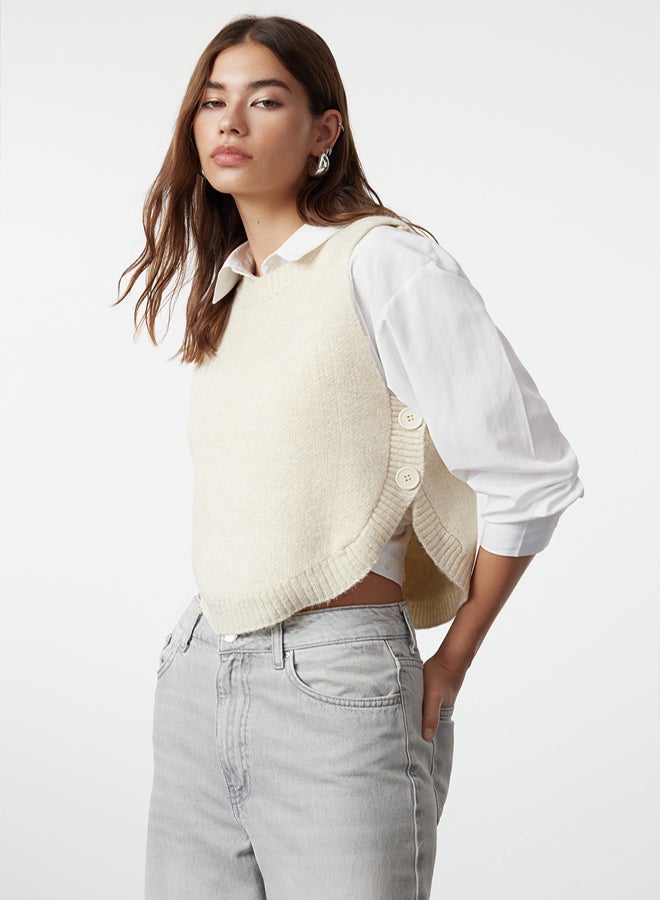 trendyol Stone Buttoned Knitwear Sweater TWOAW25SV00013 - Image 1