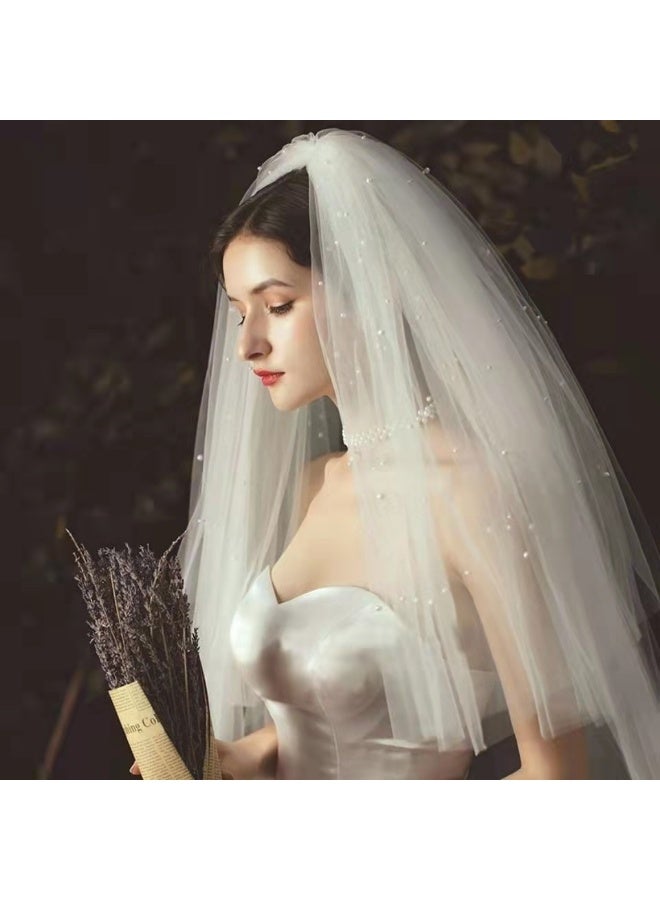 طرحة زفاف بيضاء طويلة من 4 طبقات مع لؤلؤ لحفل زفاف العازبات، طرحة زفاف مع مشط معدني - Image 1