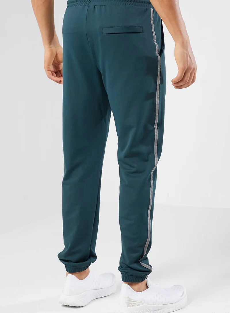 FRWD Sports Jogger