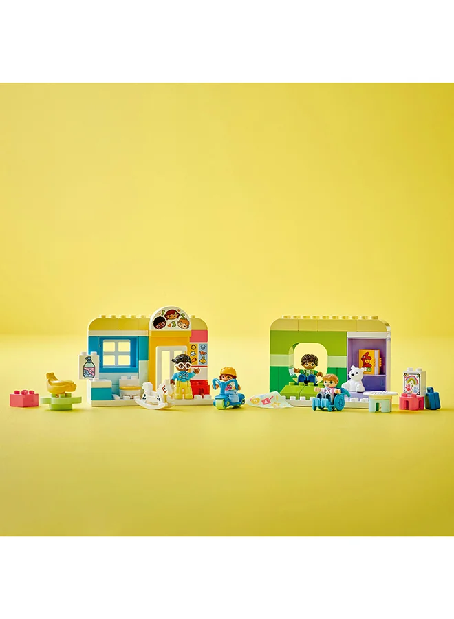 ليغو Duplo Town Life At The Day Nursery 10992; Early Childhood Building Toy Set For Toddlers Aged 2+ That Stimulates Creativity And Learning (67 Pieces)