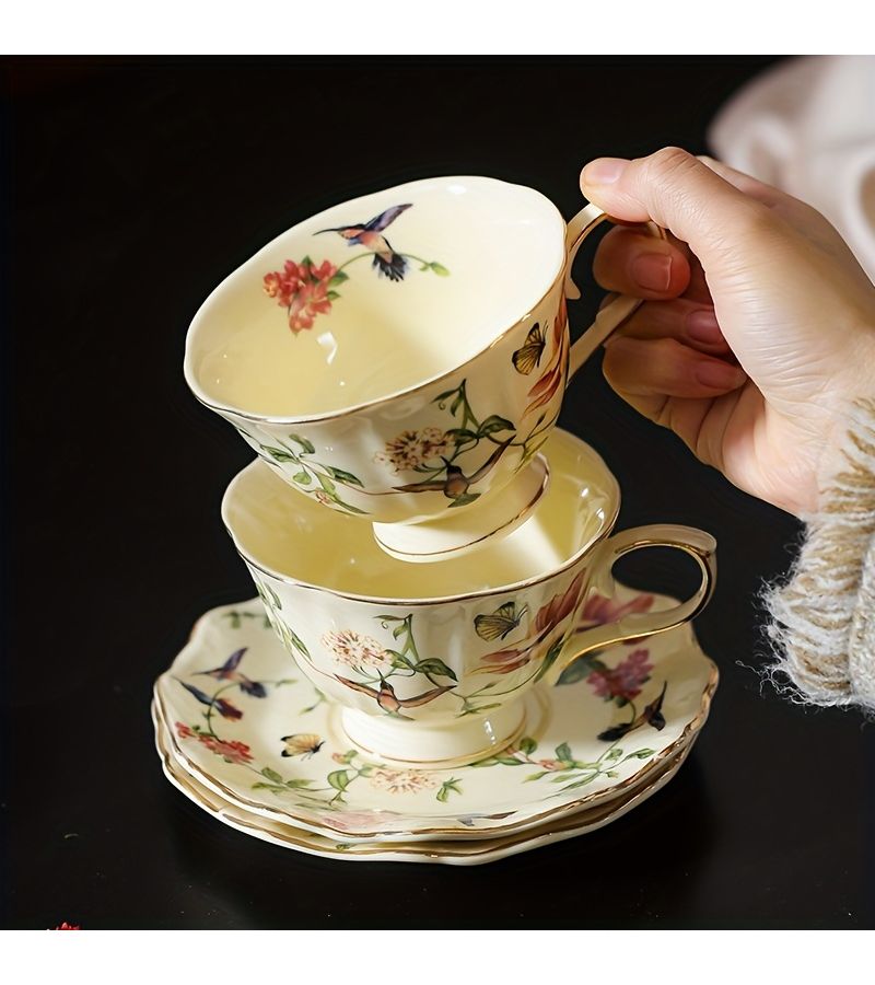 European Retro Gilded Ceramic Flower And Bird Cup Saucer Set - Image 4