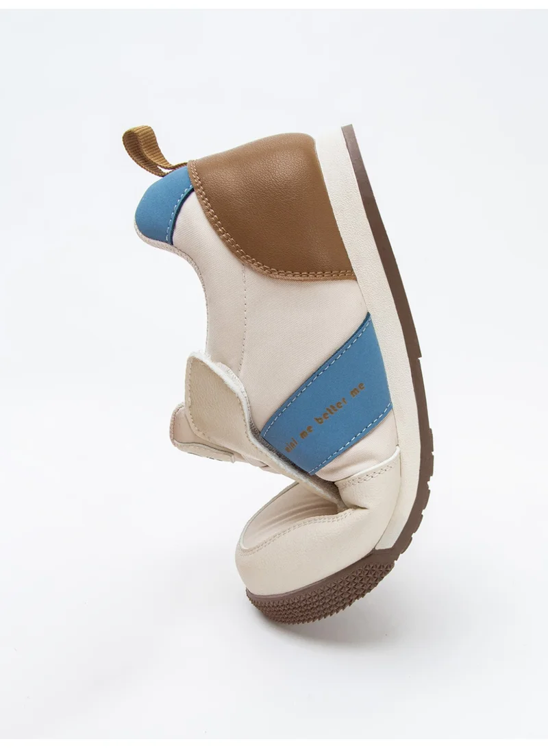 mini bala Boys and Girls Breathable Non-Slip Hook and Loop Shoes