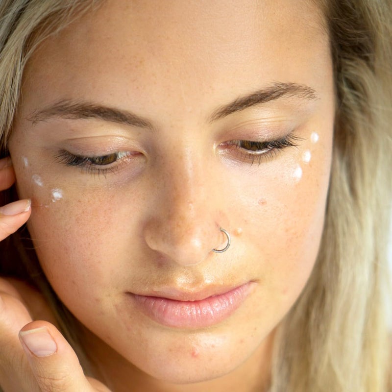 Ere Perez - Natural Cranberry Lip + Eye Mask | Moisturize, Hydryate, Protect, Renew | Green Tea, Lactic Acid, Cucumber, Resveratrol | Vegan, Cruelty-Free, Clean Beauty (.35 oz | 10 g) - Image 5