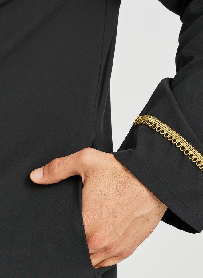 Take Two Take Two Men Lace Detail Long Sleeve Round Neck Thobe  - Image 4