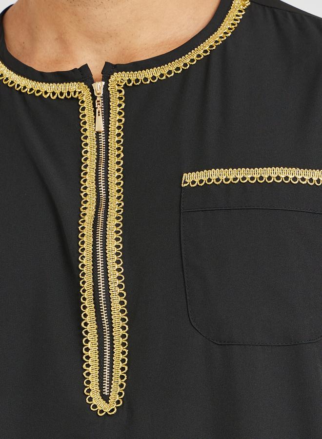 Take Two Take Two Men Lace Detail Long Sleeve Round Neck Thobe  - Image 3